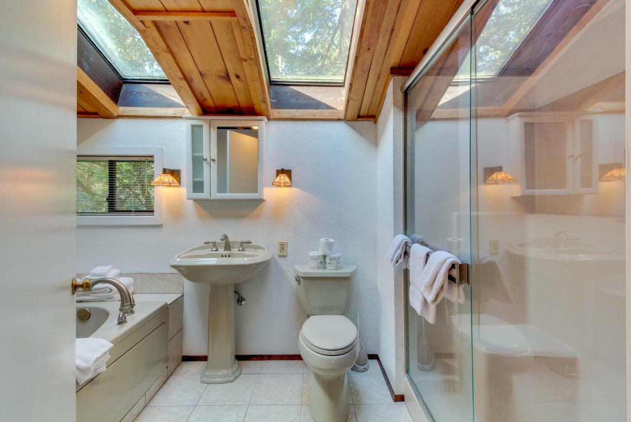 Lopez Island Hunter Bay Waterfront Home Extérieur photo